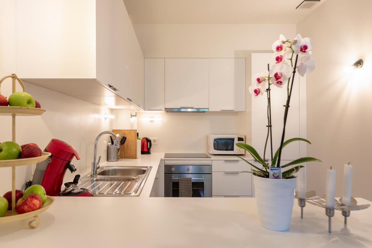 Suberb Brussels Apartment Bagian luar foto